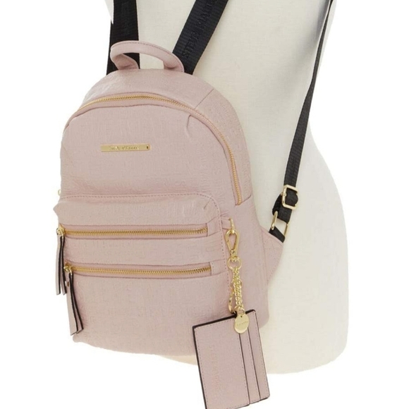 SOLD! NWT- Steve Madden Blush Backpack - Picture 1 of 8